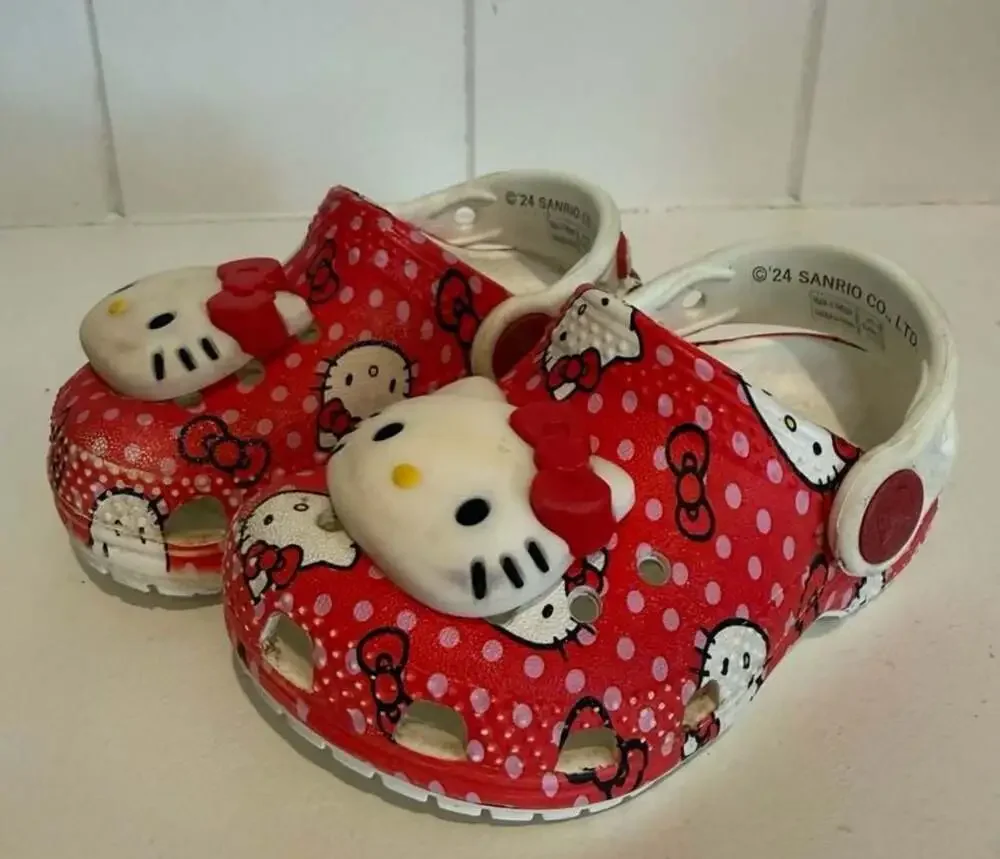 Crocs x Hello Kitty Toddler Classic Clog Red Polka Dot 4C